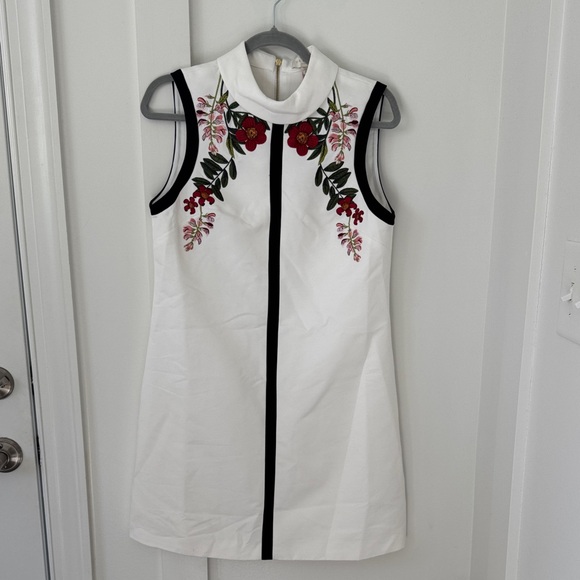 TED BAKER Aimmiid Kirstenbosch Embroidered Woven Tunic Dress In Ivory Size 2 - Picture 2 of 10